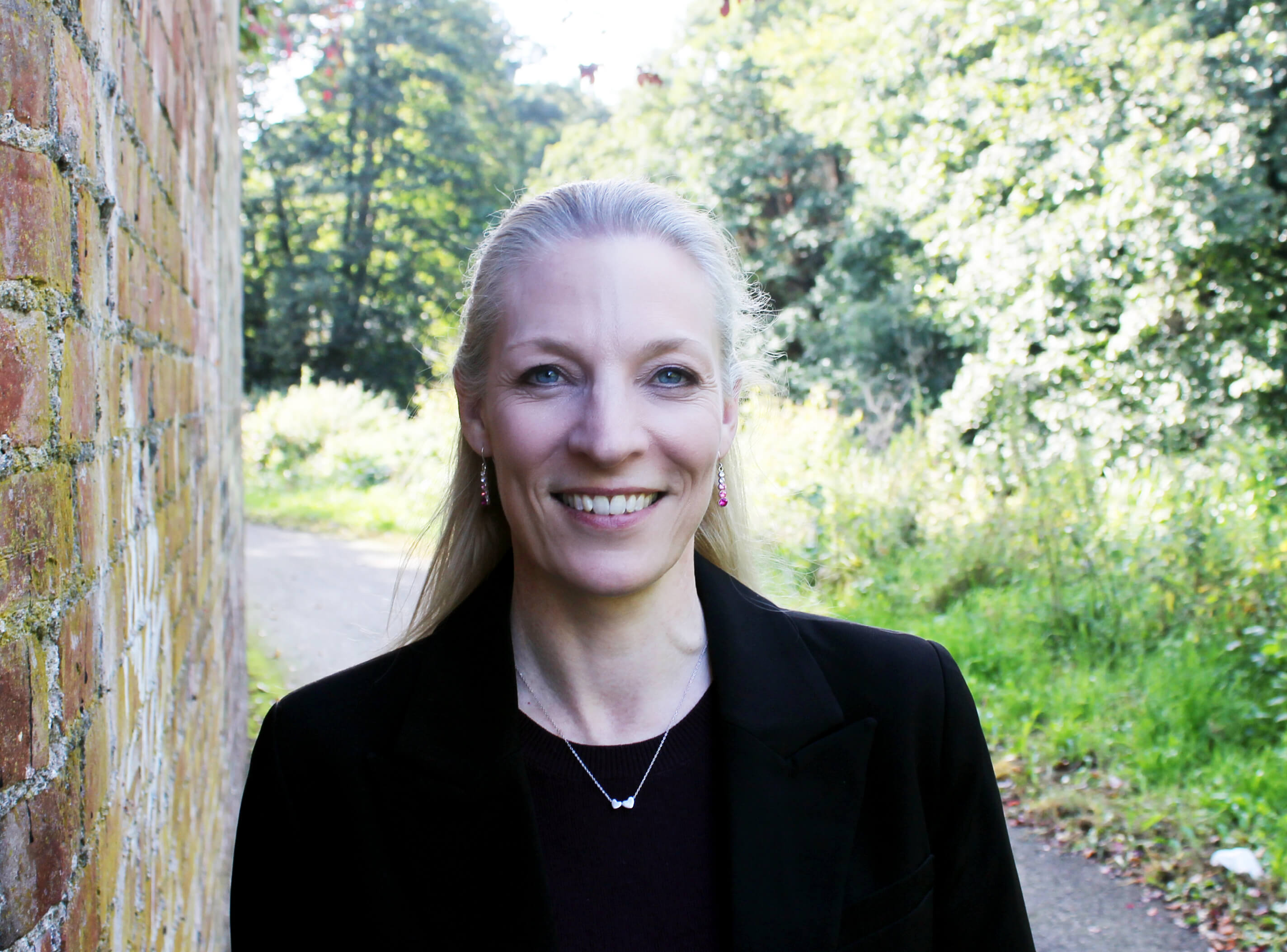 Cathy Padmore Headshot.jpg